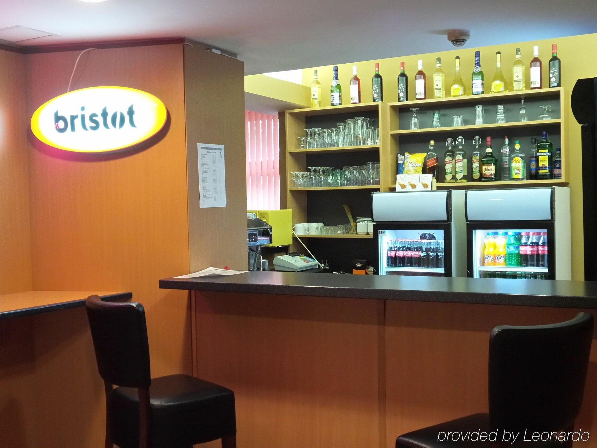 Hotel Pest Inn บูดาเปสต์ ภายนอก รูปภาพ