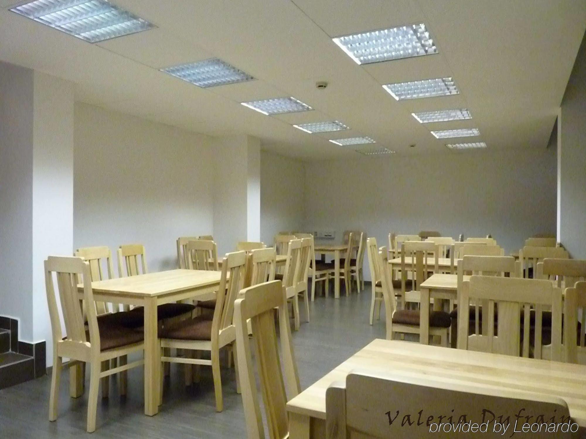 Hotel Pest Inn บูดาเปสต์ ภายนอก รูปภาพ